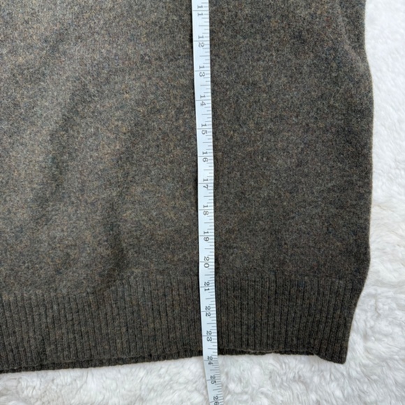 J. Crew 100% Lambswool Crew Neck Knit Sweater Style 98323 Brown Men's Large - Picture 4 of 7